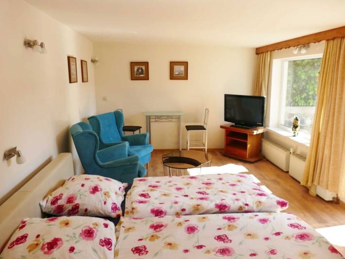 Bungalow für 2 Personen, mit Terrasse und Garten