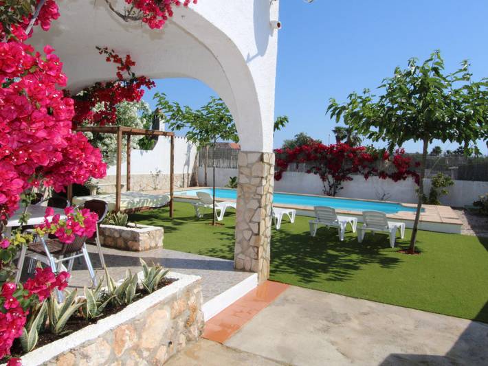 Casa rural para 8 personas, con Terraza y Jardín en Deltebre - 2