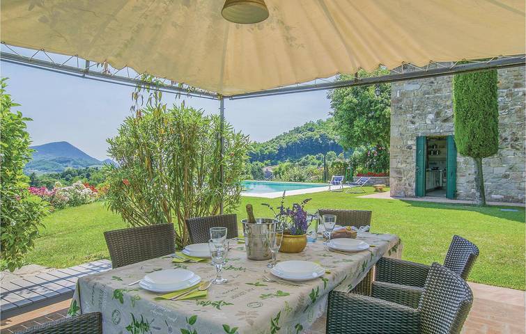 Ferienhaus für 8 Personen, mit Terrasse und Pool sowie Garten in Venetien - 4