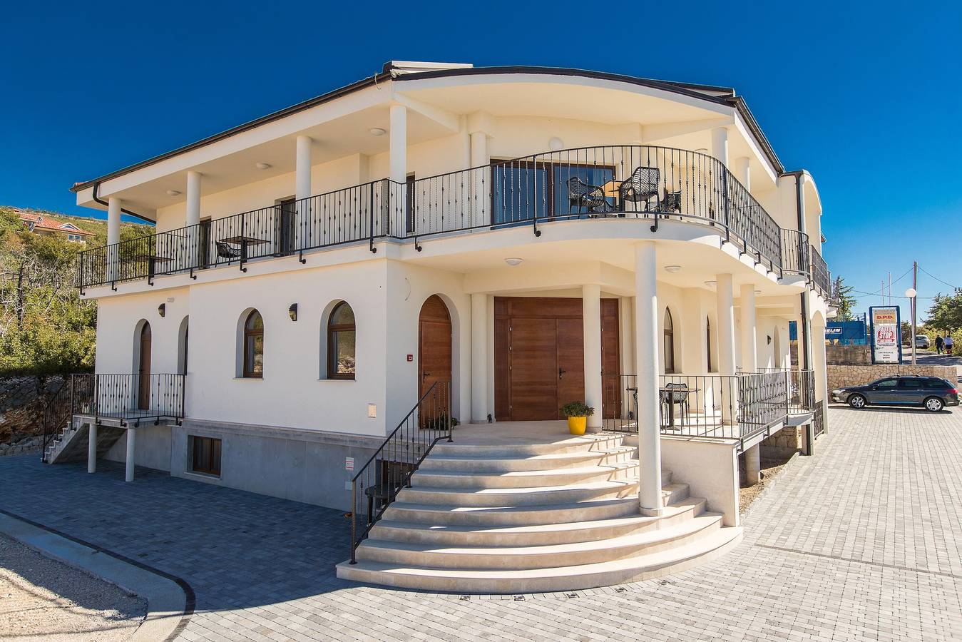Habitación con balcón y vista al mar Selce, Crikvenica S-12272-b in Selce, Condado Litoral-Serrano