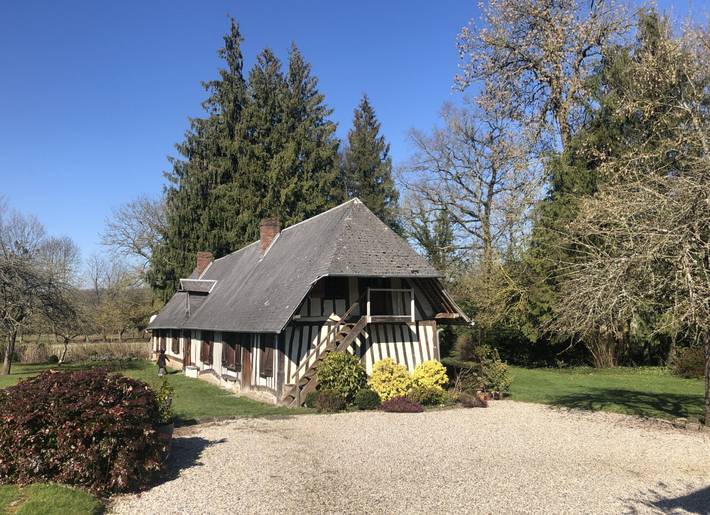 Gîte pour 8 personnes, avec jardin et terrasse