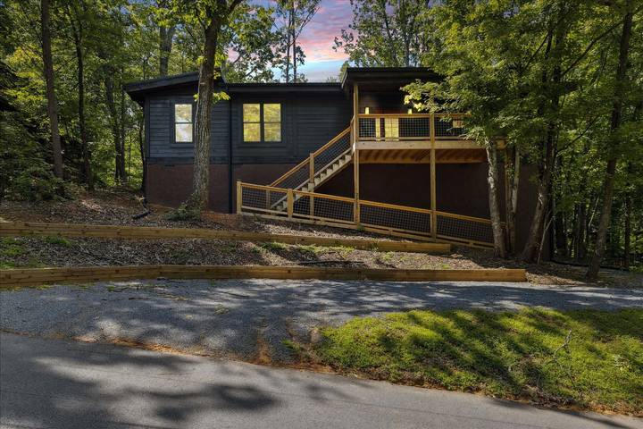 Lodge for 9 people, with terrace in Great Smoky Mountains National Park