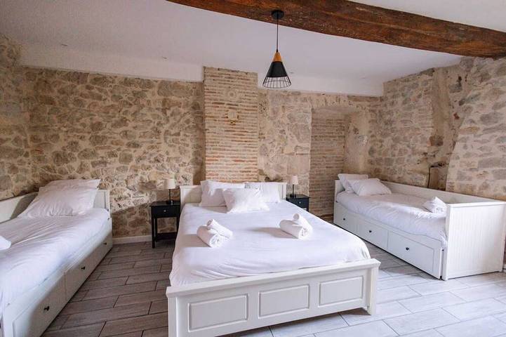 Villa pour 19 personnes, animaux acceptés
