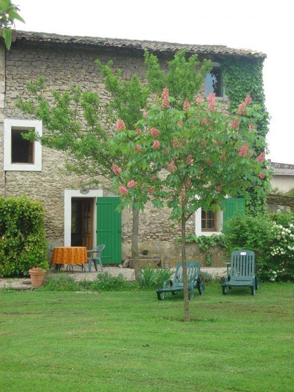 Chambre d’hôte pour 2 personnes, avec jardin et vue, animaux acceptés à L'Isle-sur-la-Sorgue - 2