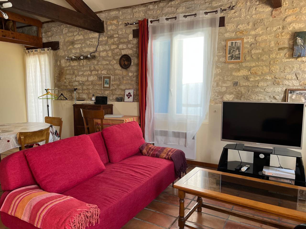 Ruhige Auszeit mit Privatpatio – Charmantes und Modernes Haus für einen Entspannenden Aufenthalt in Dolus-d'Oléron, Côte de Beauté