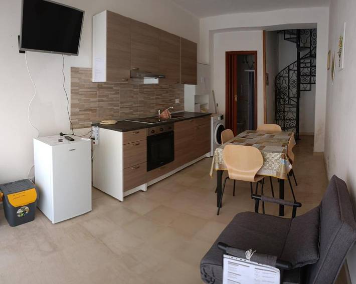 Location de vacances pour 3 personnes, avec balcon à San Giovanni Gemini - 2