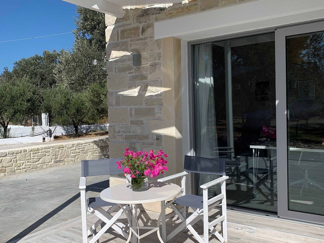 Ganze Ferienwohnung, The Olive House - Apartment im Olivenhain am Meer - Apartment im Olivenhain am Meer in Agia Galini, Rethymno und Umgebung