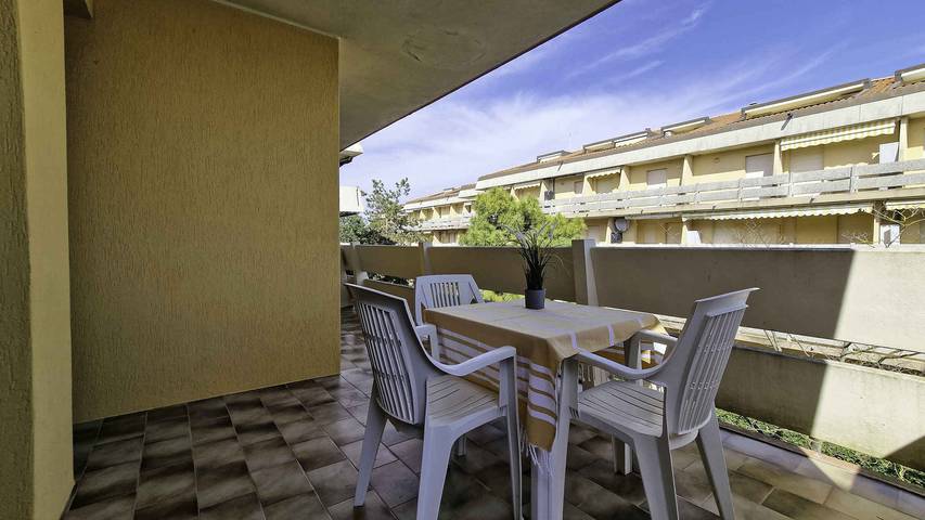 Gîte pour 6 personnes, avec balcon à Bibione - 2