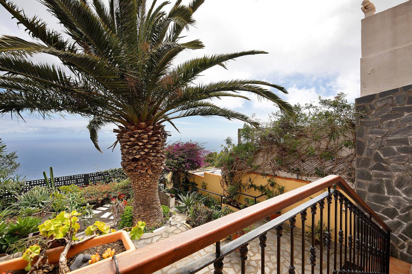 Casa de vacaciones "Casa Titi" con vistas al mar, terraza privada y Wi-Fi in Los Canarios, Fuencaliente de La Palma