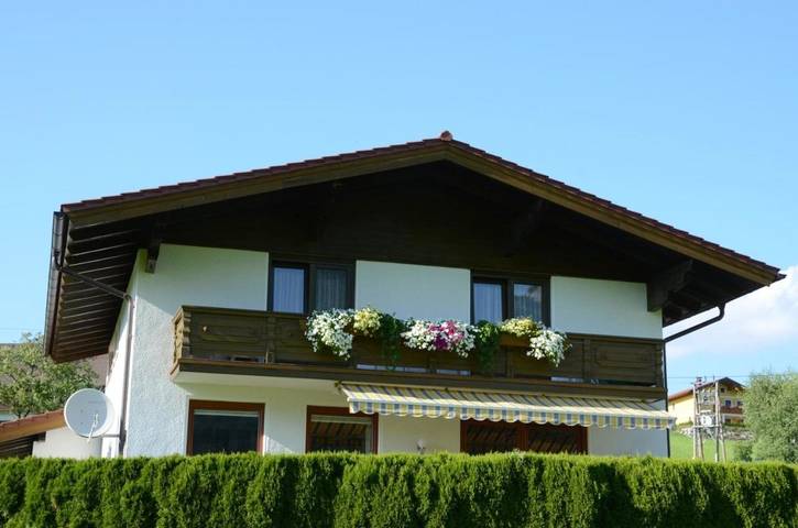 Ferienwohnung für 5 Personen, mit Ausblick und Garten - 1