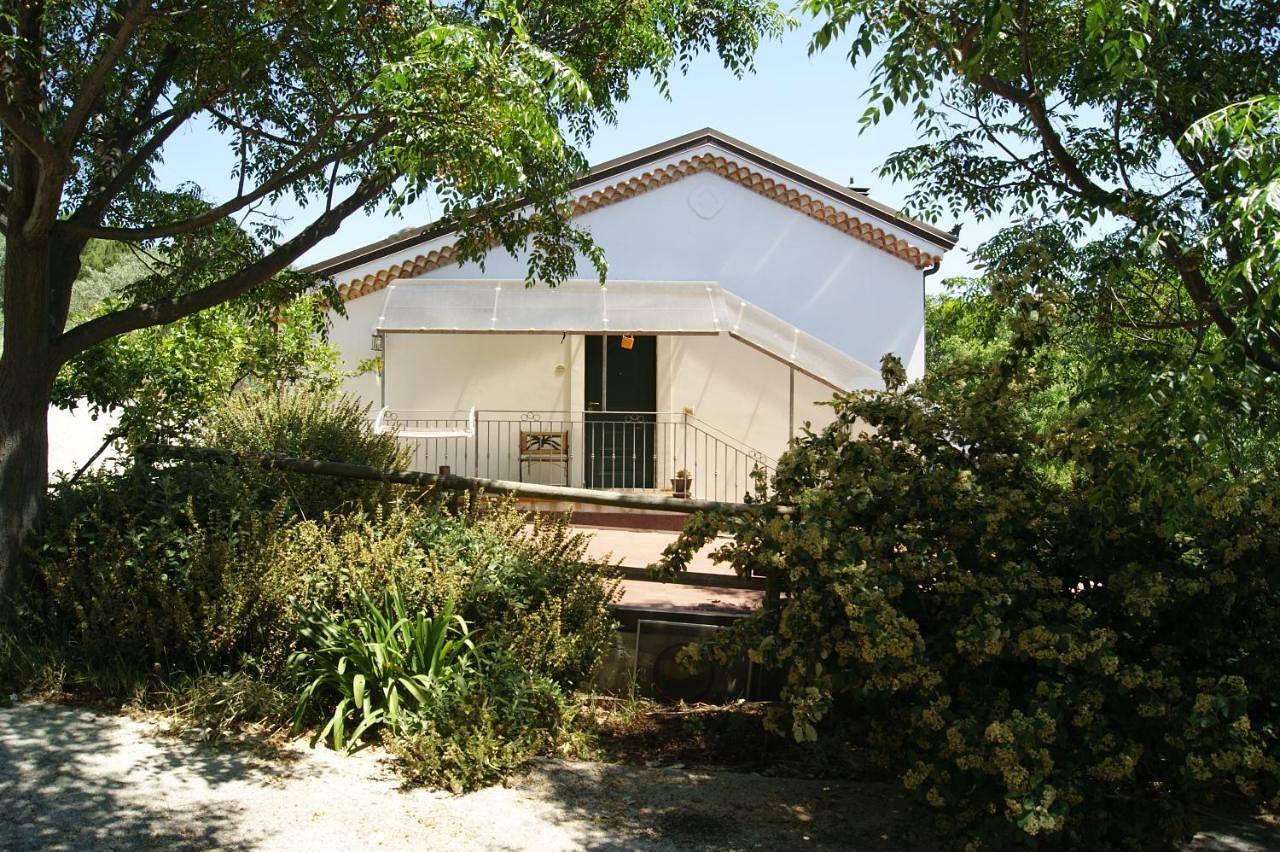 Deluxe Double Room (2 Adults + 1 Child) in Castellabate, Cilento Coast