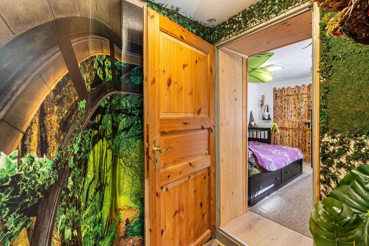 Studio entier, Studio 'Hobbit Lounge' avec piscine partagée, terrasse privée et Wi-Fi in Eppingen, Kraichgau