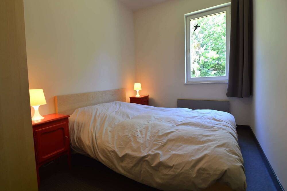 Entire apartment, Family Apartment; Bouillon and Semois River in Bièvre, Namur (region)