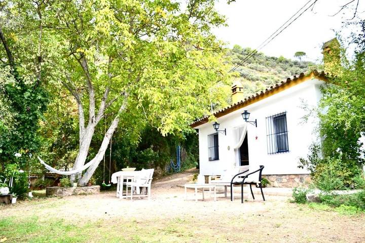 Casa rural para 7 personas, con jardín además de piscina y vistas en Linares de la Sierra - 4