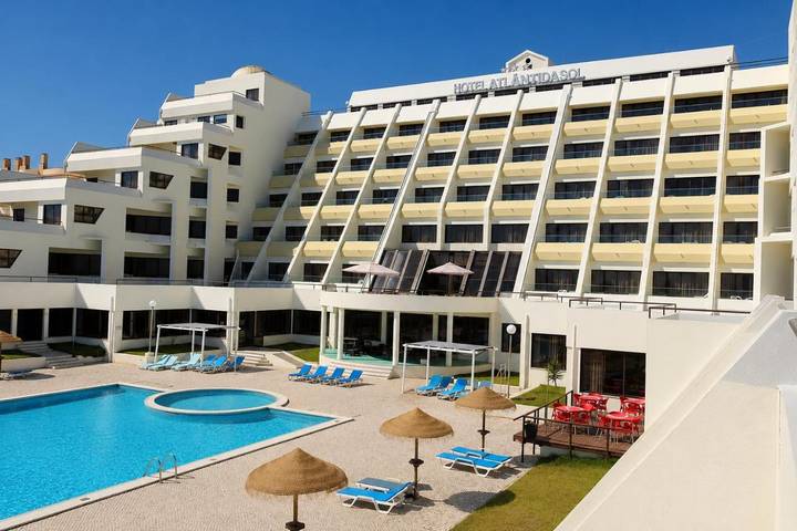Hôtel pour 2 personnes, avec Terrasse et Jacuzzi ainsi que Piscine et Vue
