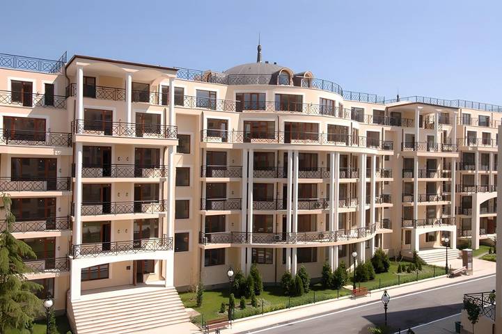 Ferienwohnung für 8 Personen, mit Ausblick und Pool sowie Garten, mit Haustier - 1