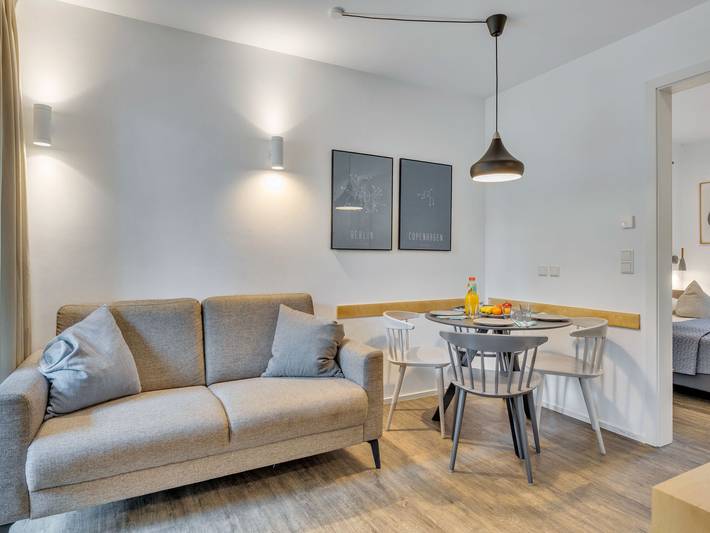 Ferienwohnung für 4 Personen, mit Sauna und Kinderpool sowie Terrasse in Lembruch
