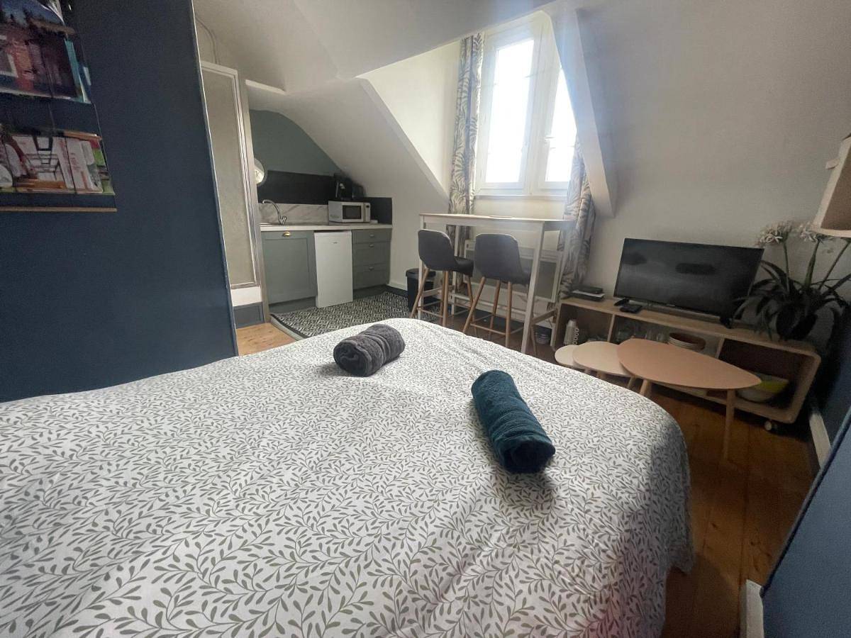 Appartement entier, Réaménagé fin Juillet 2025, Albatros Studio a moins de 50 mètres de la plage, vue dégagée sur la vallée in Veulettes-sur-Mer, Région de Dieppe