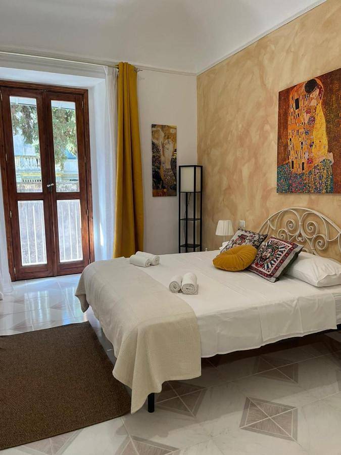 Ferienwohnung für 2 Personen, mit Balkon und Whirlpool - 1