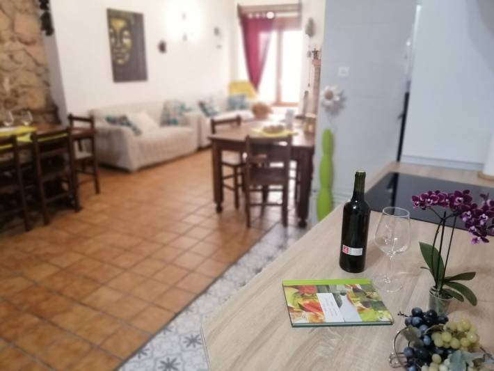 Herrenhaus in Salinillas mit Pool in Labastida Bastida, Álava