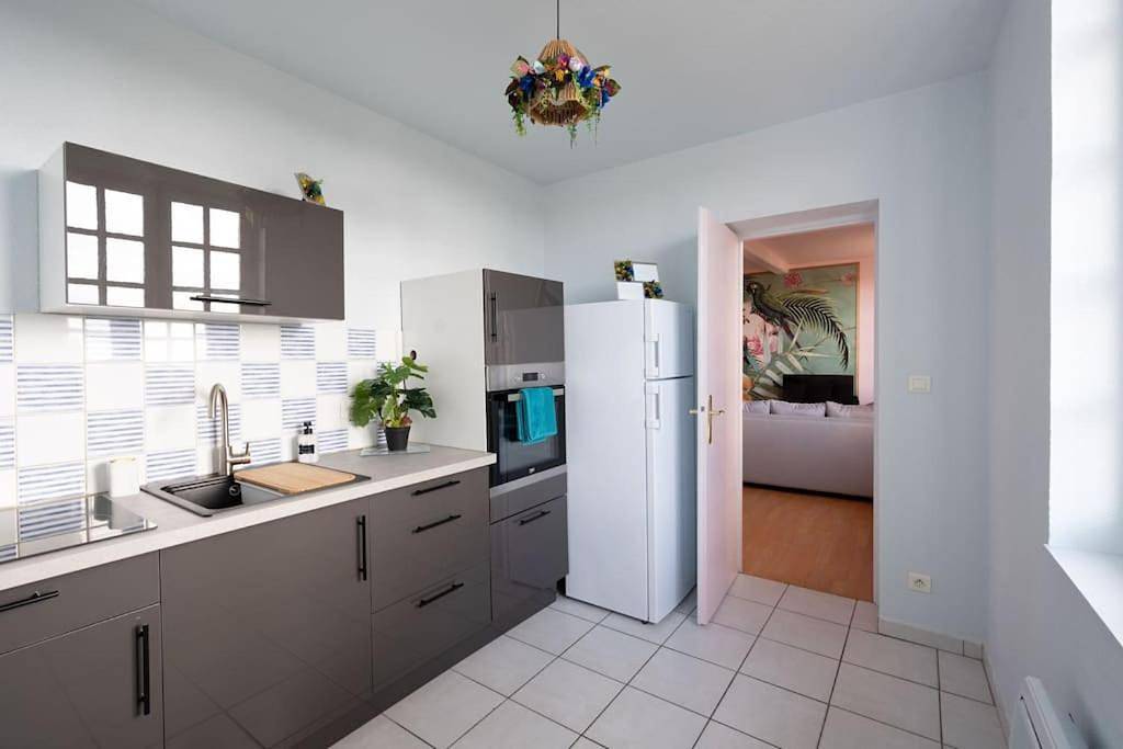 Appartement entier, Two-Bedroom Apartment in Lisle-sur-Tarn, Région d'Albi