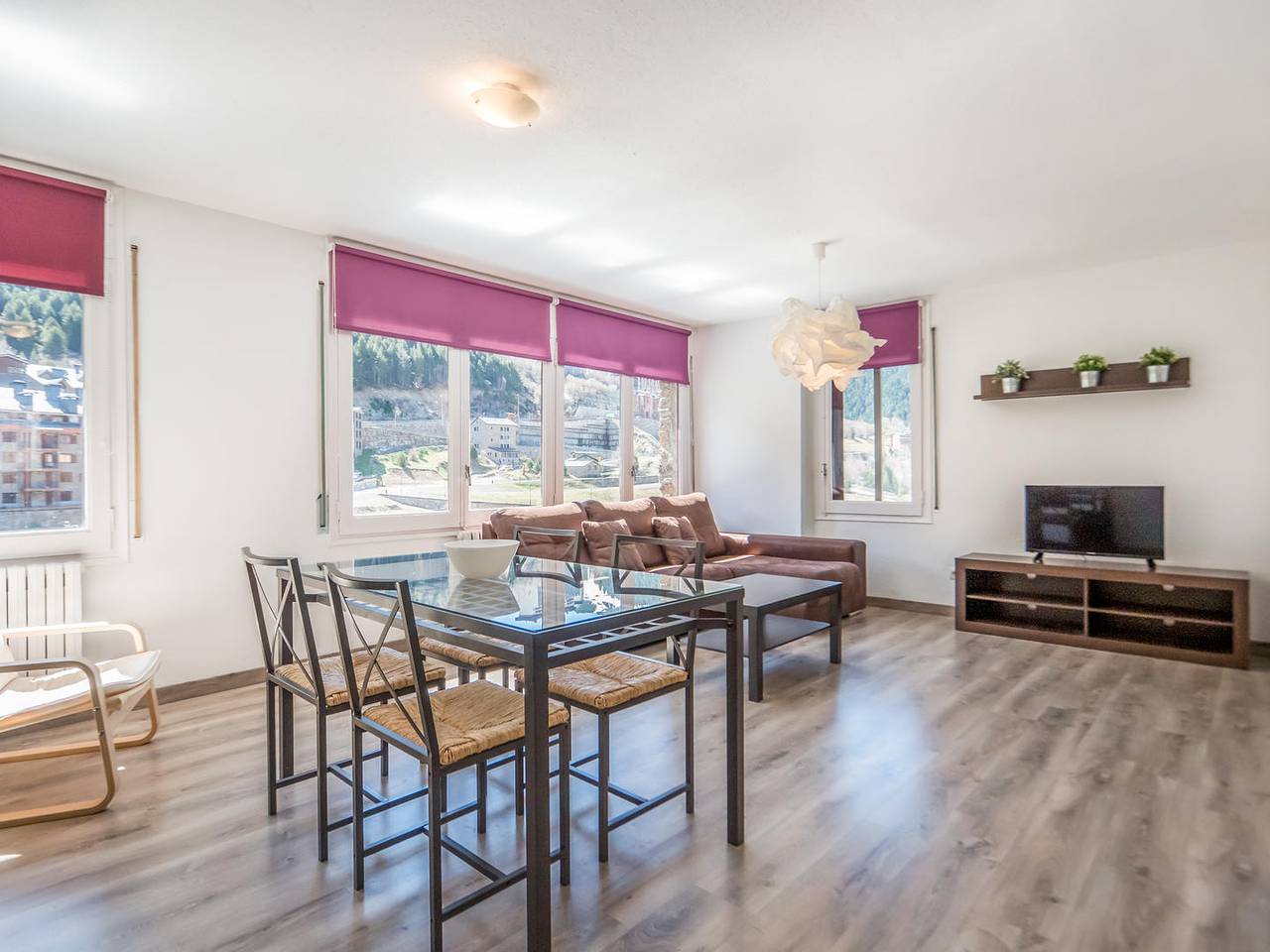 Ολόκληρο το διαμέρισμα, Nice 3 Bedroom Apartment for 6 people, Incles. C.Pep 4 in Incles, Soldeu
