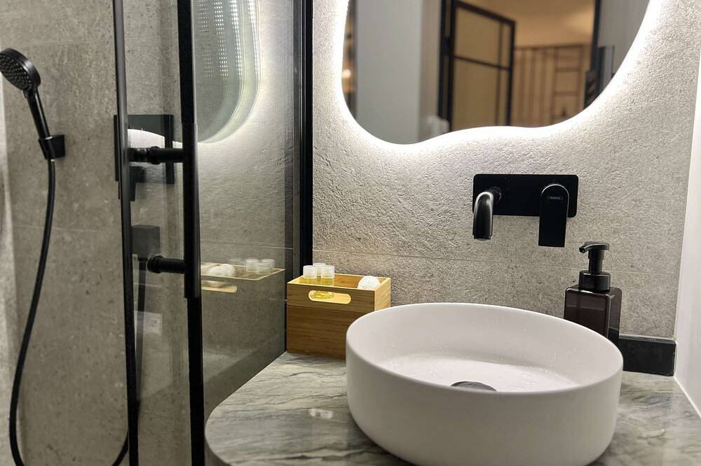 Apartamento entero, The Van Gogh Appart • 3'Rer • 11'Paris • 23'Disney in Bry-sur-Marne, Valle del Marne