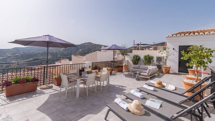 Casa rural para 6 personas, con balcón/terraza y piscina en Canillas de Albaida - 2