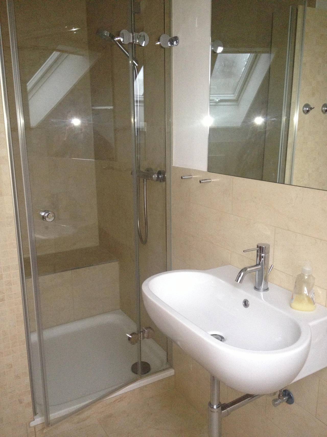 Ganze Ferienwohnung, Zwetschgenbaum/2 Schlafräume/Dusche, Wc in Isny im Allgäu, Region Bodensee-Oberschwaben