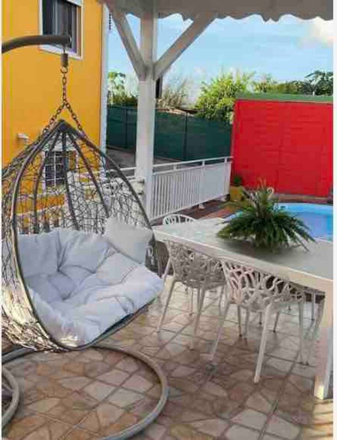 Apartamento entero, Apartamento encantador en Les Abymes con piscina privada, 60m² in Les Abymes, Guadalupe
