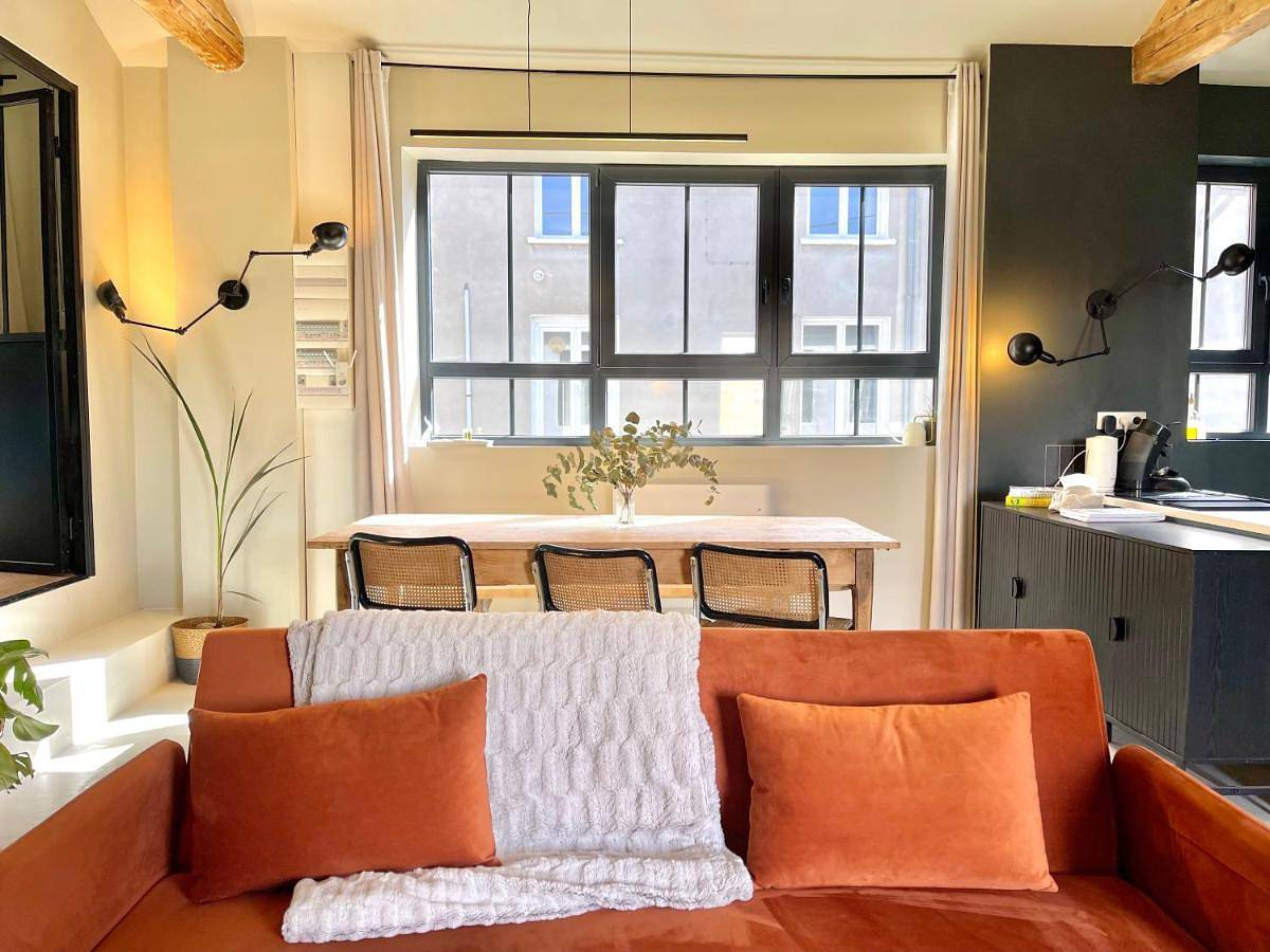 Three-Bedroom Villa in Amplepuis, Région de Villefranche-sur-Saône