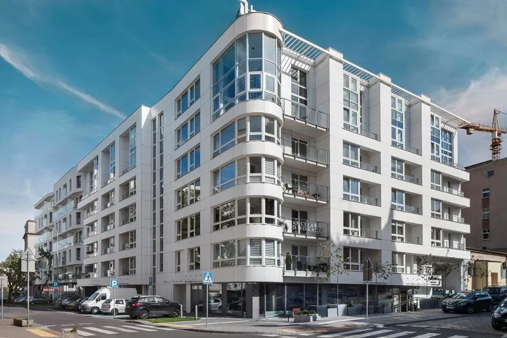 Apartmenthotel für 4 Personen, mit Terrasse - 1