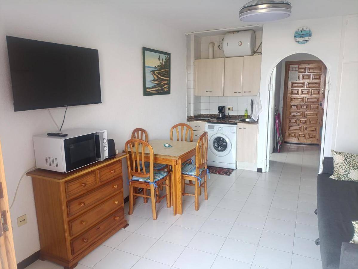 Apartamento entero, Estudio naturista 1 in Playas de Vera, Vera
