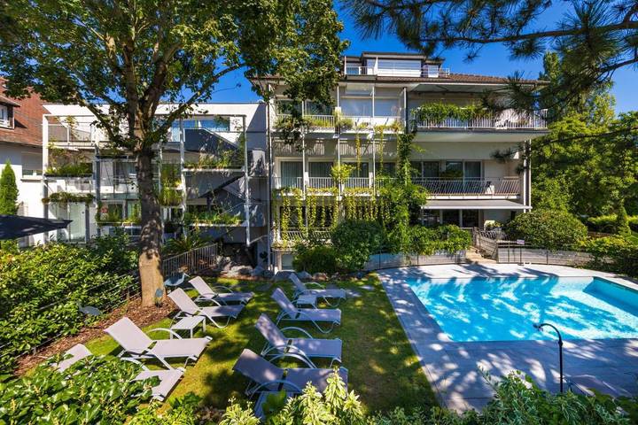 Hôtel pour 2 personnes, avec piscine et sauna ainsi que jacuzzi et jardin