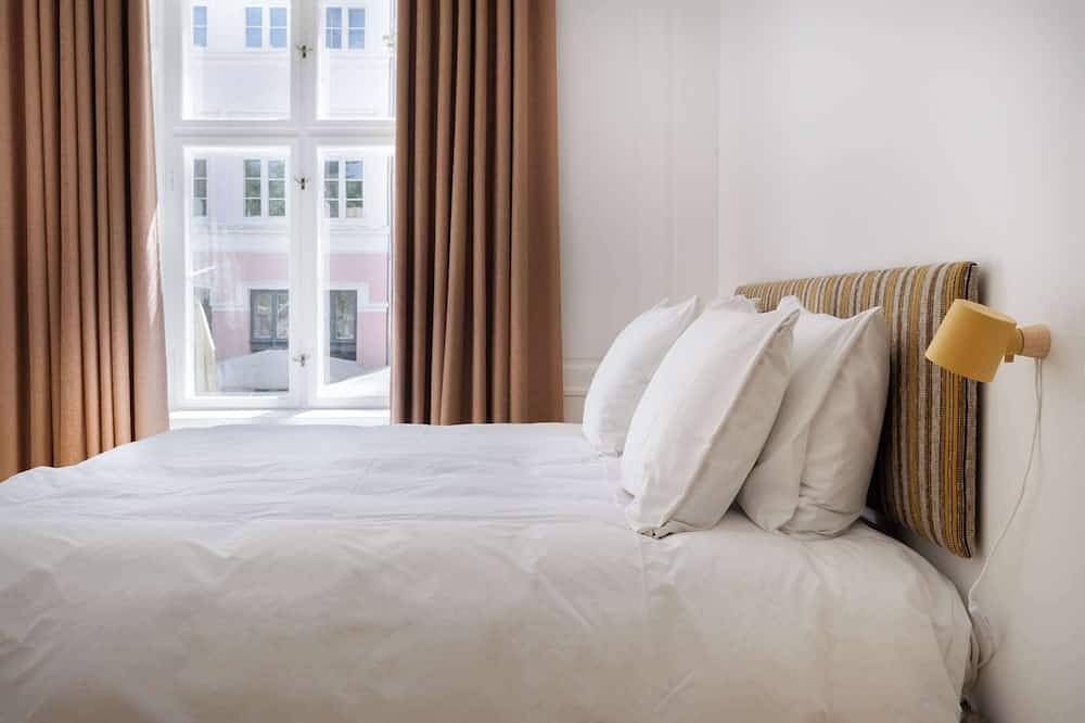 Ganze Wohnung, Former Dukes Residence - 4 bedrooms - 2 bathroms in Kopenhagen Zentrum, Kopenhagen