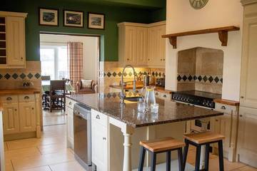 Agriturismo for 14 People in Wressle, East Riding of Yorkshire, Photo 1