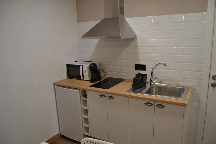 Casa de huéspuedes para 2 personas, con jardín además de terraza y vistas - 1