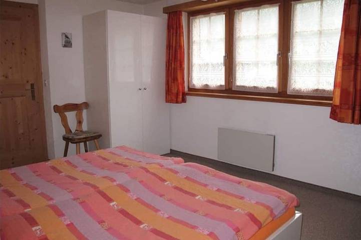 Appartement entier, Casa Posta Berther-Roth, (Rueras/Sedrun), 663.01 in Tschamut, Tujetsch