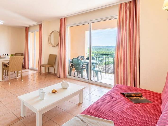 Location de vacances pour 8 personnes, avec bassin pour enfant, animaux acceptés dans Golf de Pont Royal - 3