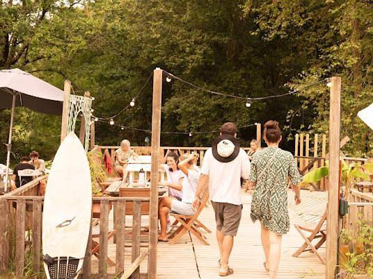 Aparra Surfcamp Auberge Hendaye in Hendaye, Région de Bayonne