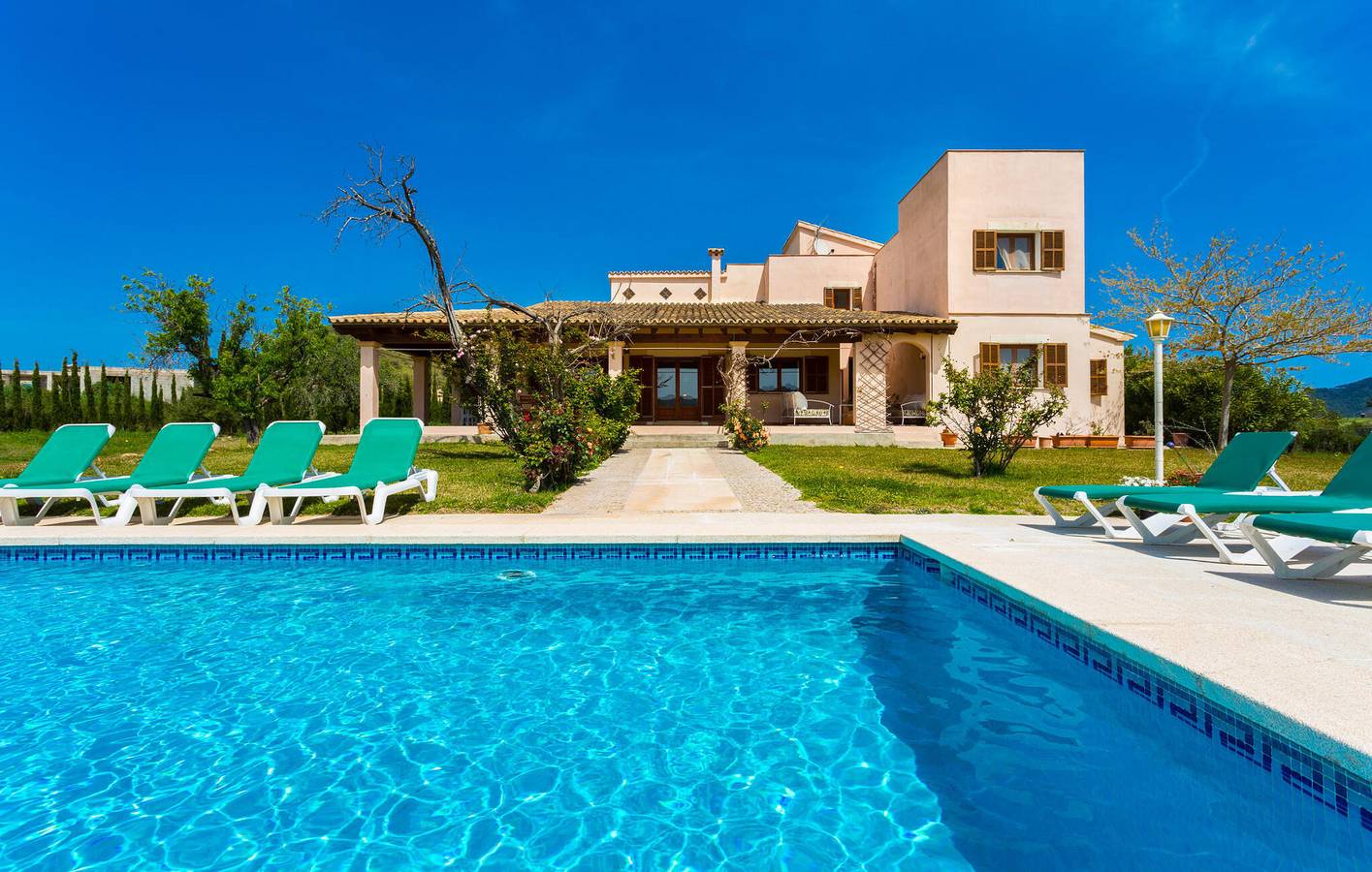 Apartment mit Meerblick, Terrasse, Pool und Küche - 2,5 km zum Strand Sa Marjal in Son Servera, Mallorca Osten