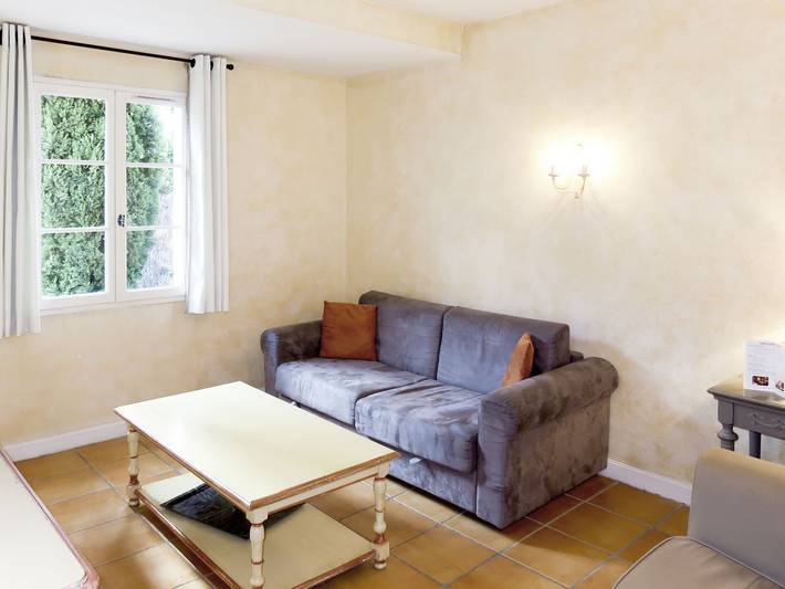 Location de vacances pour 10 personnes, avec sauna ainsi que bassin pour enfant et terrasse, animaux acceptés dans Pays de Fayence - 3