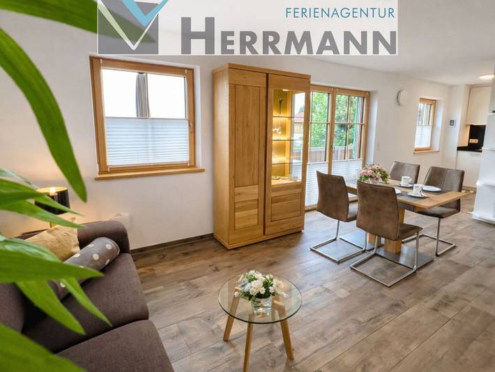 Ferienwohnung für 2 Personen, mit Balkon und Ausblick bei Neuschwanstein