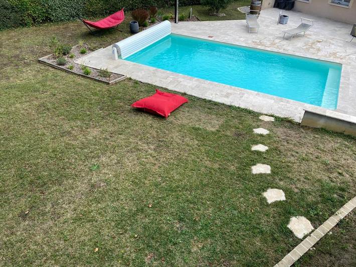 Gîte pour 4 personnes, avec vue ainsi que piscine et jardin à Le Poinçonnet - 3