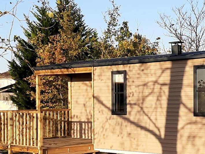 Camping Du Bosc - Mobilheim 4 personen - Loggia Komfort (neu 2022) in Le Temple-sur-Lot, Quercy