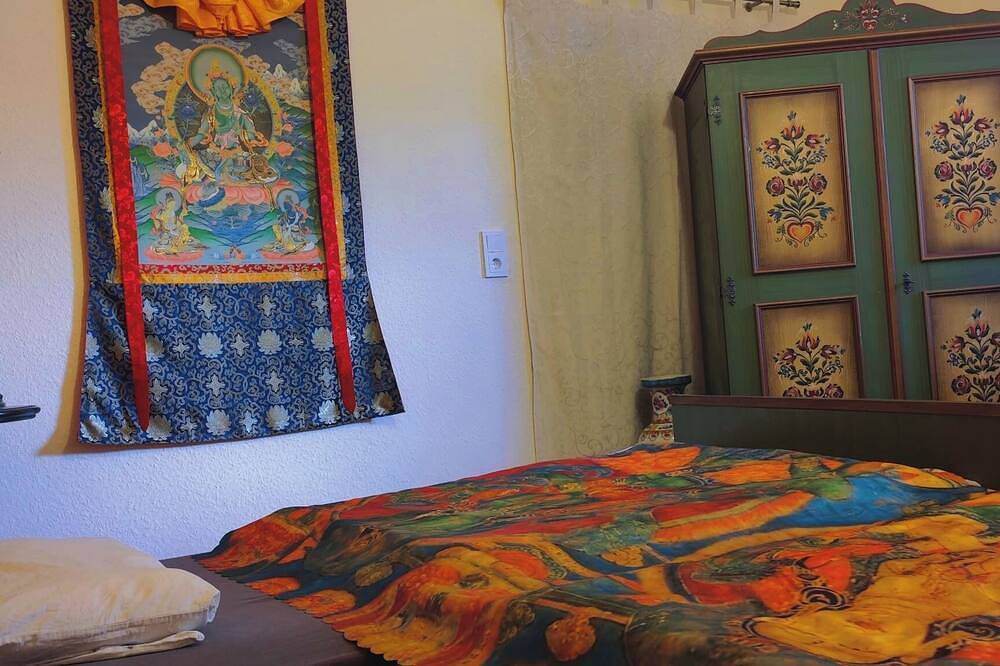 Grüne Tara Zimmer im Tantrischen Kloster in Kaufbeuren, Bayerisch Schwaben