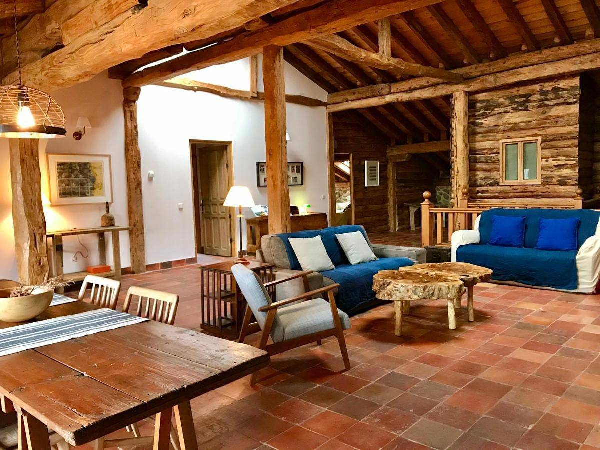 Four-Bedroom House in Sotosalbos, Provincia de Segovia