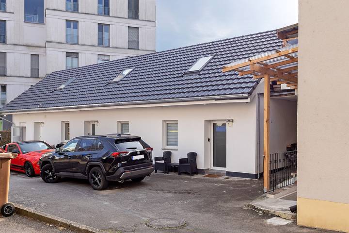 Ganze Wohnung, Apartment „Monteure Wohnung Cristina“ mit privater Terrasse und Wlan in Rielasingen-Worblingen, Hegau