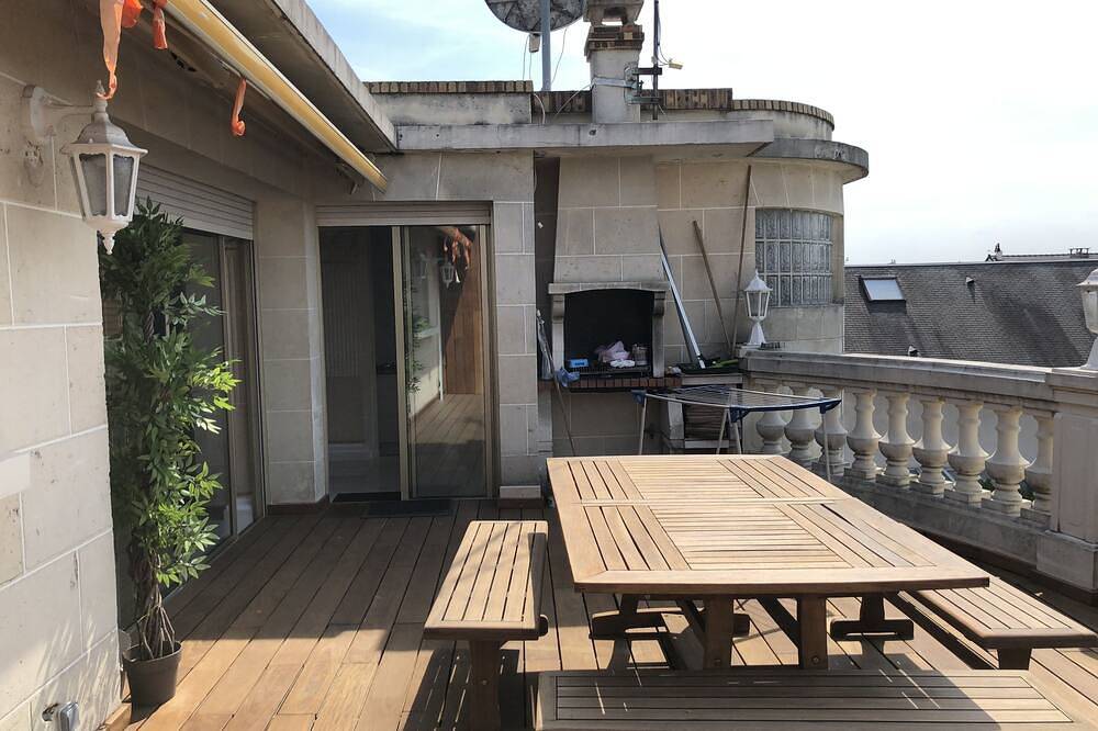 Entire apartment, Hôte Superhost in Aulnay-sous-Bois, Seine-Saint-Denis