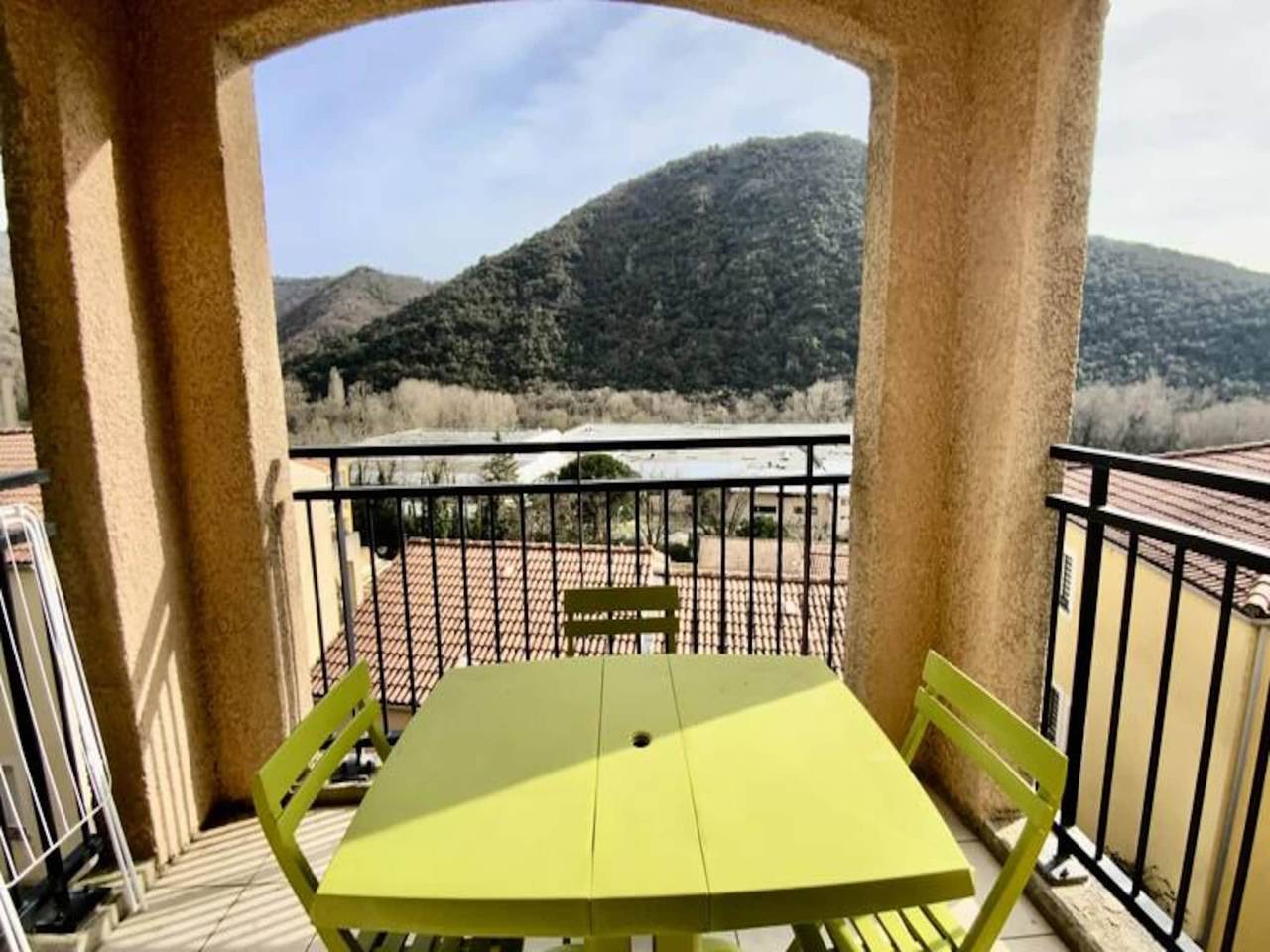 Apartamento entero, Apartamentos para 6 personas in Avène, Región de Lodève